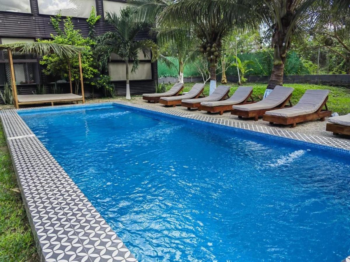 Urban Bacalar Hotel Екстериор снимка